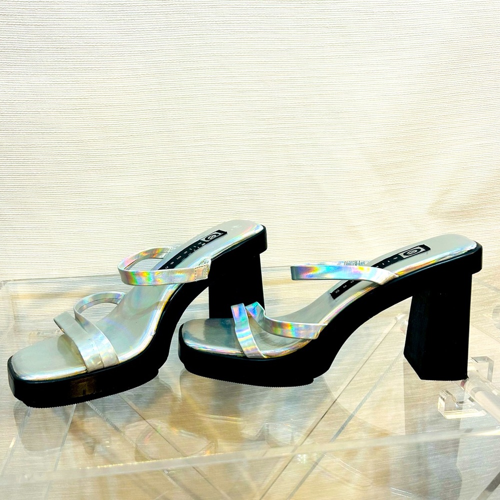 Goth Vintage 90s platforms Excellent